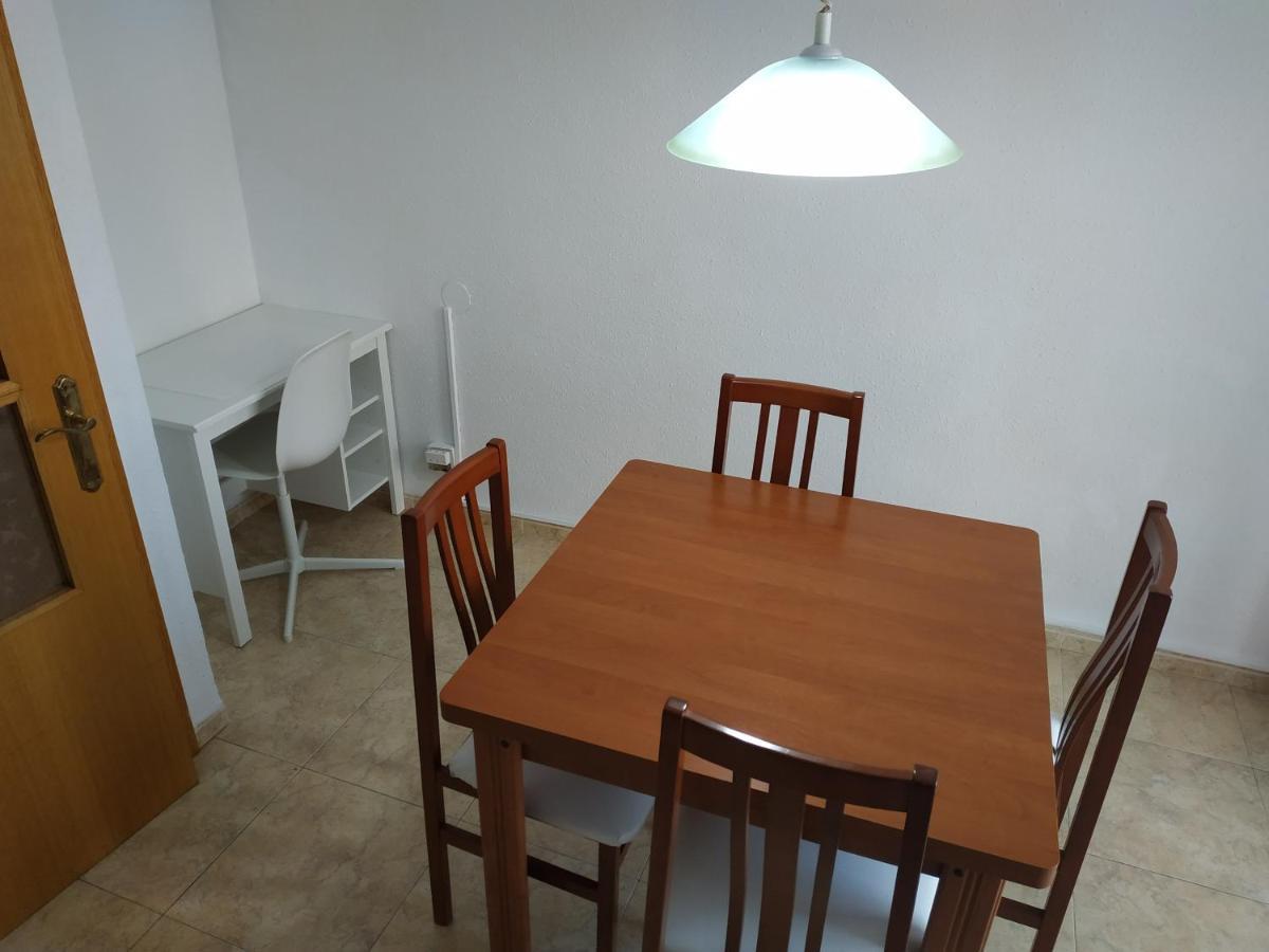 Rmm27 - Piso En Zona Tranquila De Tortosa Apartment Bagian luar foto
