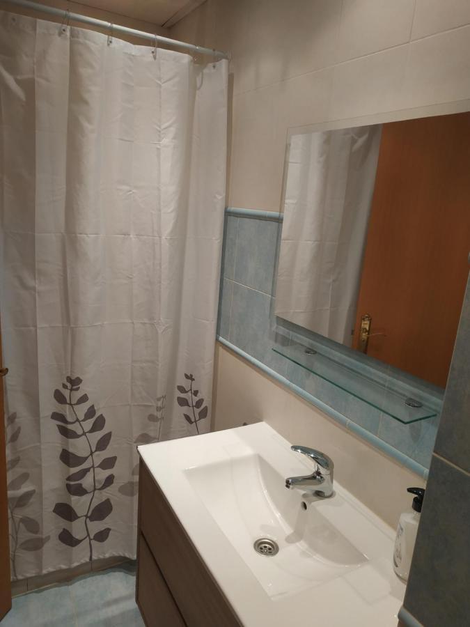 Rmm27 - Piso En Zona Tranquila De Tortosa Apartment Bagian luar foto
